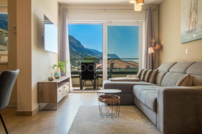 Sea View Apartment Sarbi